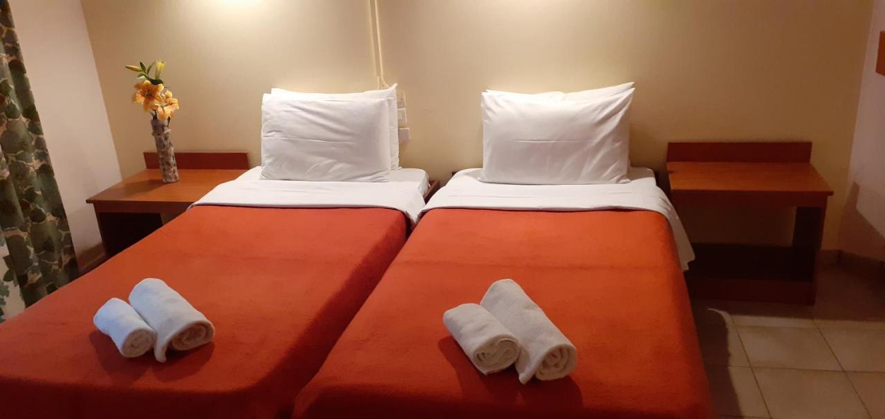 New Pantheon Hotel Kaména Voúrla Eksteriør bilde